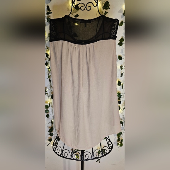 Pre Loved - Faith & Joy - Picture 2 of 5